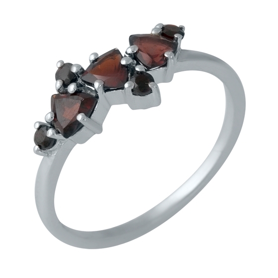 Серебряное кольцо с гранатом 1.025ct
