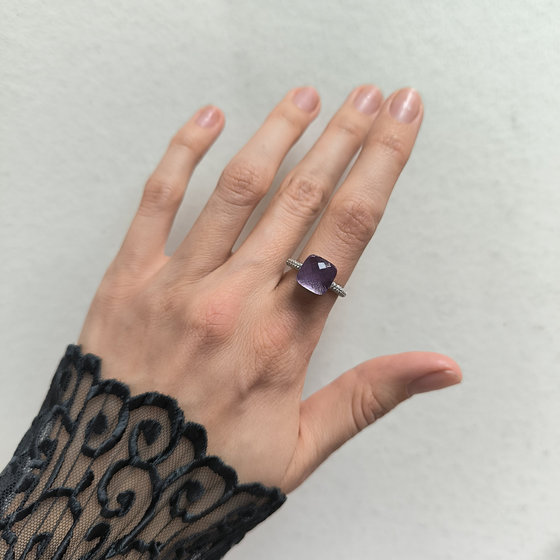 Серебряное кольцо с фианитами