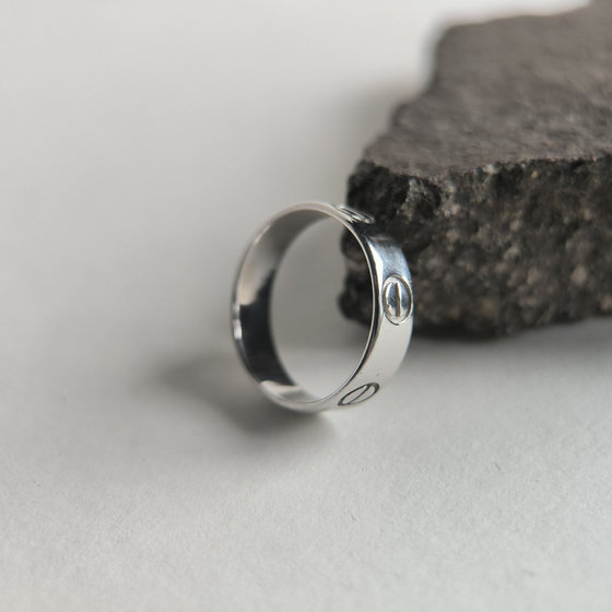 Серебряное кольцо с фианитами