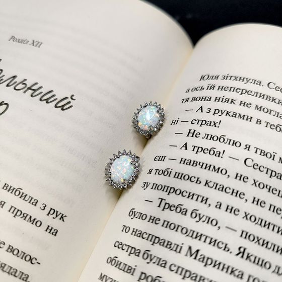Серебряные серьги с опалом, фианитами
