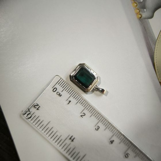 Серебряная подвеска с топазом Лондон Блю 2.95ct