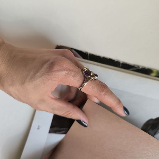 Серебряное кольцо с аметистом, хризолітом, цитрином, фианитами