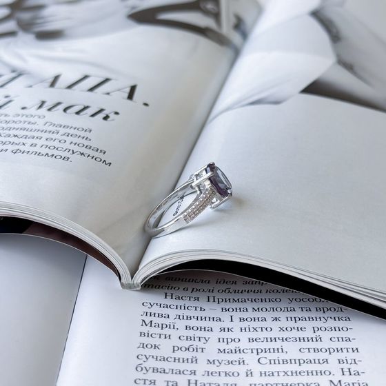 Серебряное кольцо с александритом 3.619ct