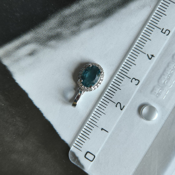 Серебряная подвеска с топазом Лондон Блю 1.031ct, фианитами