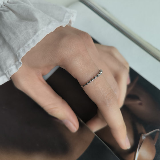 Серебряное кольцо без камней