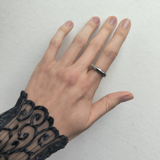 Серебряное кольцо без камней