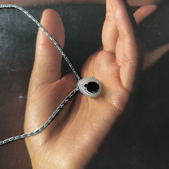 Серебряная подвеска с сапфиром nano 2.221ct, фианитами