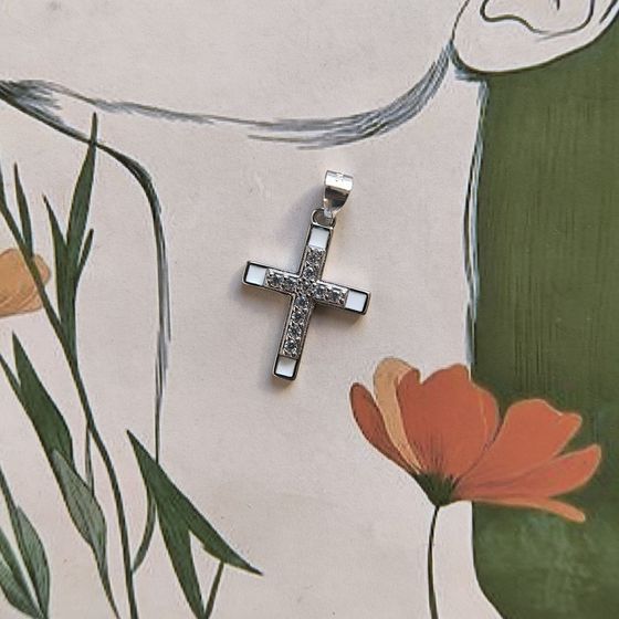 Серебряный крестик с фианитами, емаллю