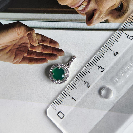 Серебряная подвеска с агатом 1.017ct, фианитами