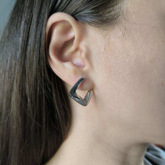 Серебряные серьги с фианитами