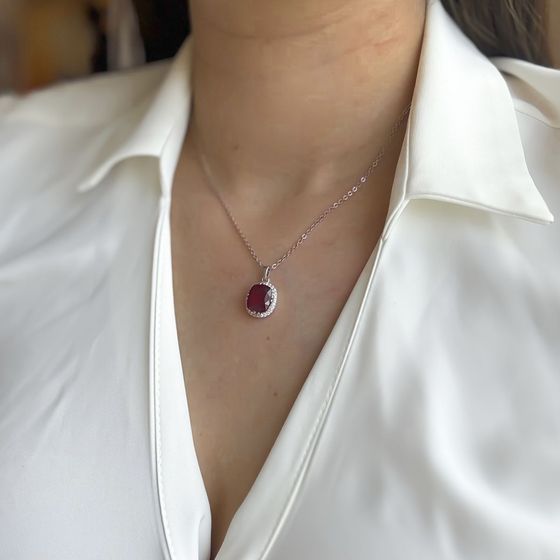 Серебряная подвеска с рубином 7.458ct
