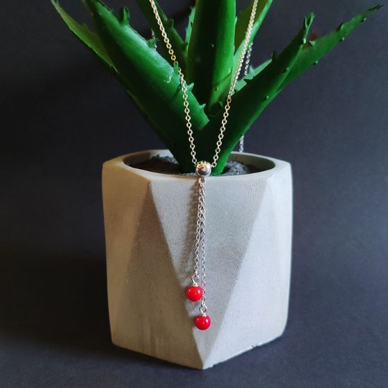 Серебряное колье с кораллом