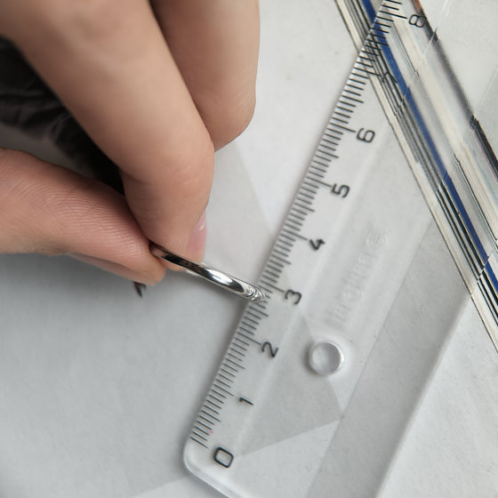 Серебряное кольцо без камней