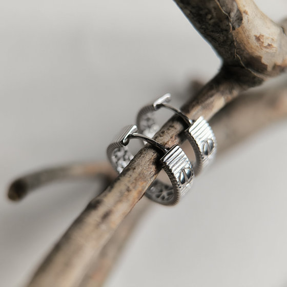 Серебряные серьги без камней