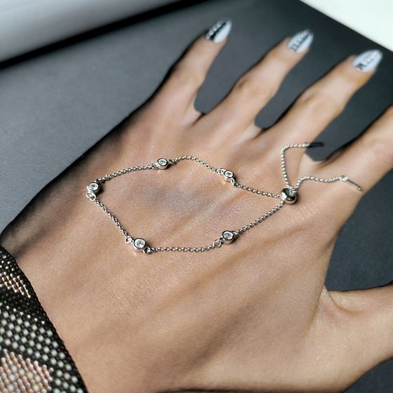Серебряный браслет с фианитами