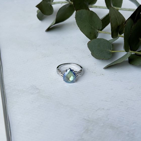 Серебряное кольцо с мистик топазом 2.9ct