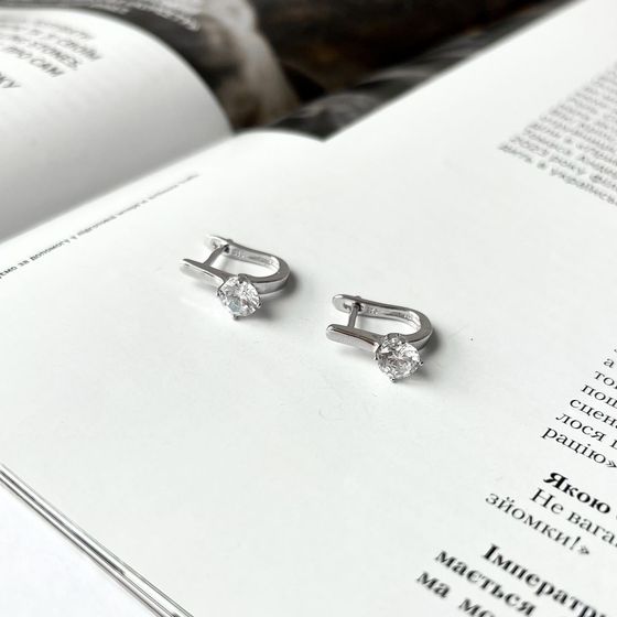 Серебряные серьги с фианитами
