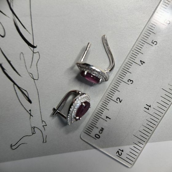 Серебряные серьги с рубином 6.289ct