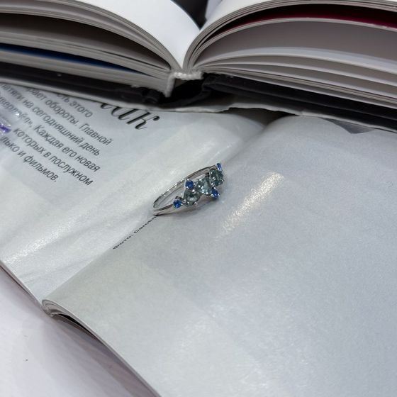 Серебряное кольцо с топазом Лондон Блю 0.76ct, топазом