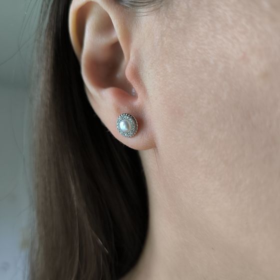 Серебряные серьги с жемчугом, фианитами