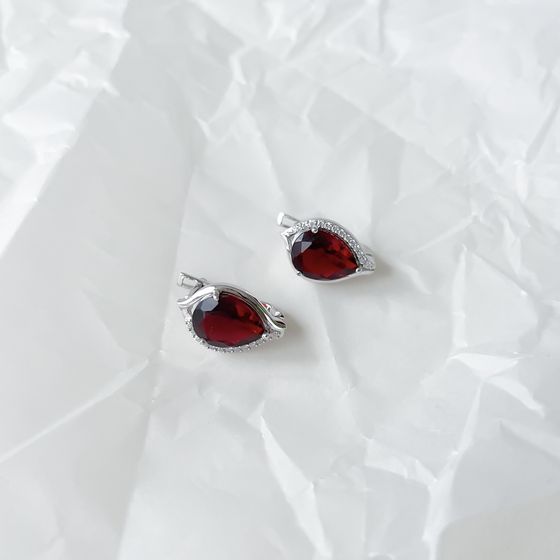 Серебряные серьги с гранатом 6.54ct