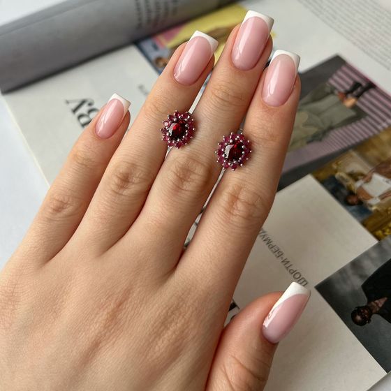 Серебряные серьги с гранатом 2.925ct