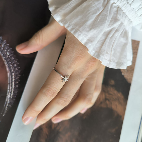 Серебряное кольцо без камней