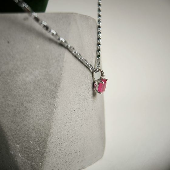 Серебряная подвеска с рубином 1.157ct