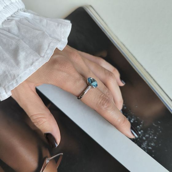 Серебряное кольцо с фианитами