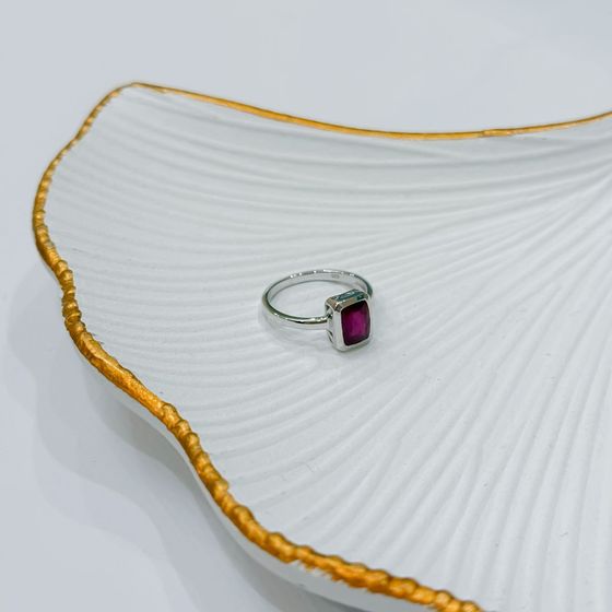 Серебряное кольцо с рубином 2.292ct