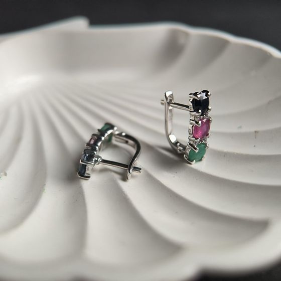 Серебряные серьги с сапфиром 4.05ct, изумрудом, рубином