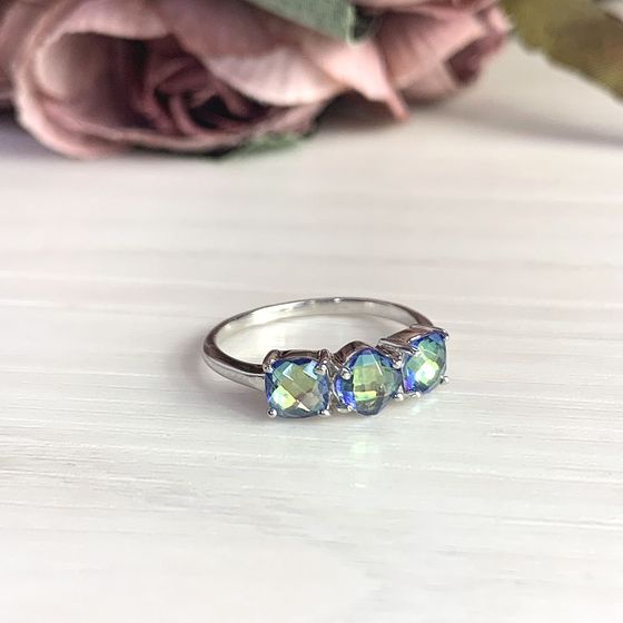 Серебряное кольцо с мистик топазом 3.042ct