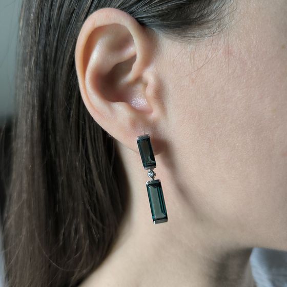 Серебряные серьги с топазом Лондон Блю 9.524ct