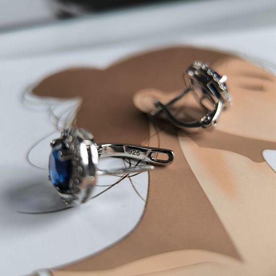Серебряные серьги с сапфиром nano 3.749ct