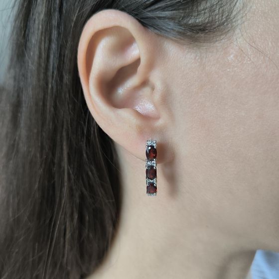 Серебряные серьги с гранатом 3.642ct