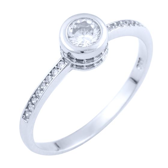 Серебряное кольцо с фианитами