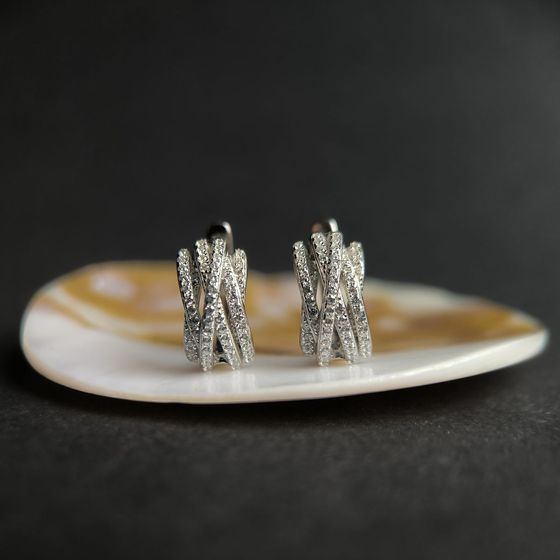 Серебряные серьги с фианитами