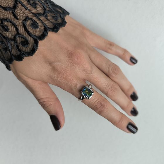 Серебряное кольцо с мистик топазом 1.6ct