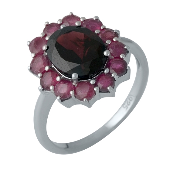 Серебряное кольцо с рубином 5.59ct, гранатом
