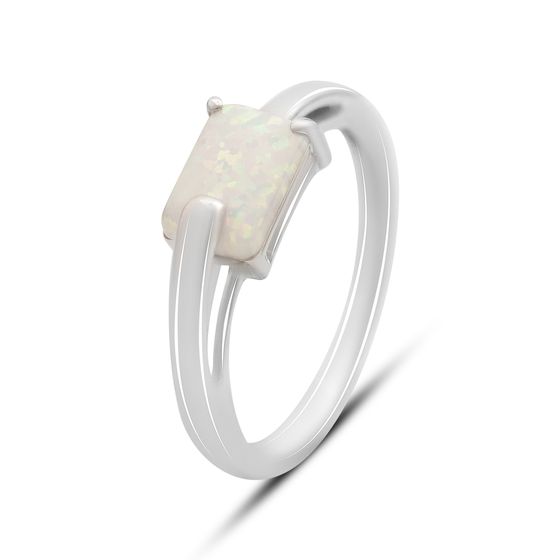 Серебряное кольцо с опалом 0.625ct