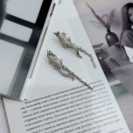 Серебряные серьги с фианитами