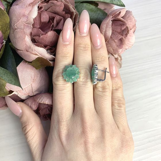 Серебряные серьги с изумрудом 8.02ct