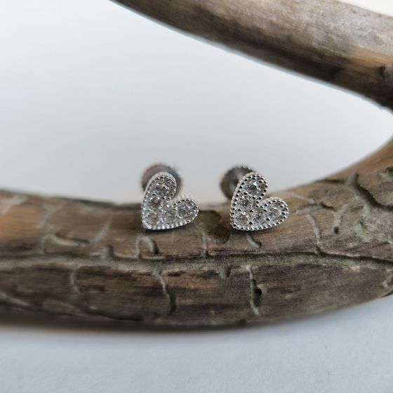 Серебряные серьги с фианитами