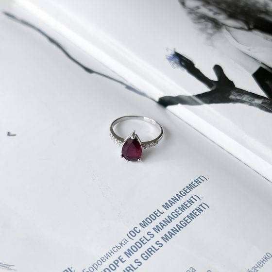 Серебряное кольцо с рубином 2.57ct
