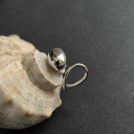 Серебряное кольцо без камней