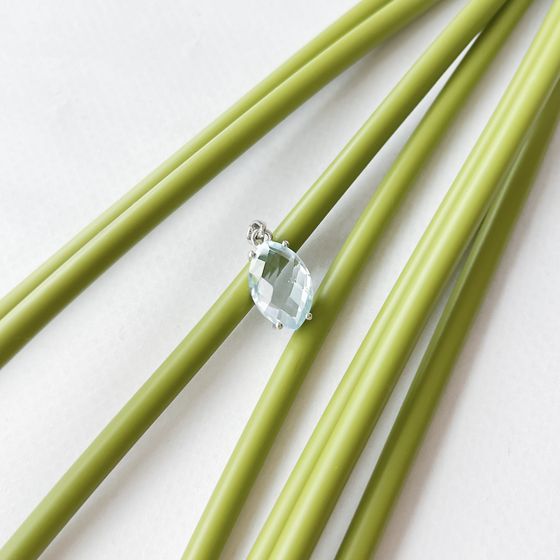 Серебряная подвеска с топазом 5.958ct