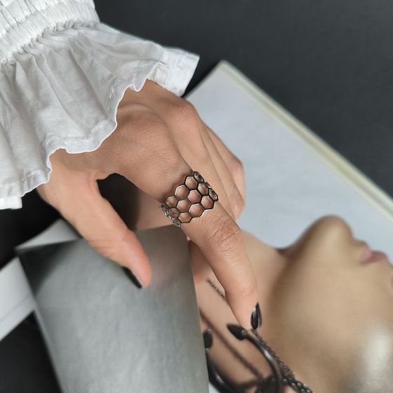 Серебряное кольцо без камней