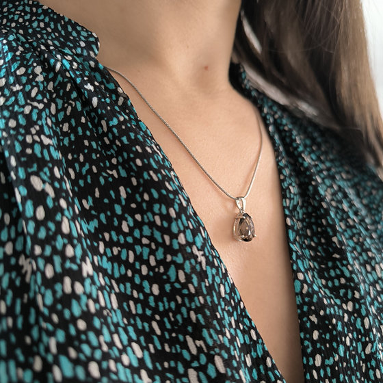 Серебряная подвеска с раухтопазом (дымчатым кварцем) 3ct