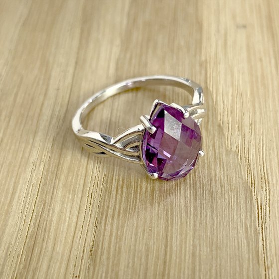 Серебряное кольцо с александритом 4.61ct