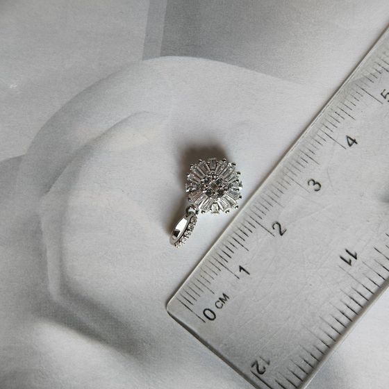 Серебряная подвеска с фианитами